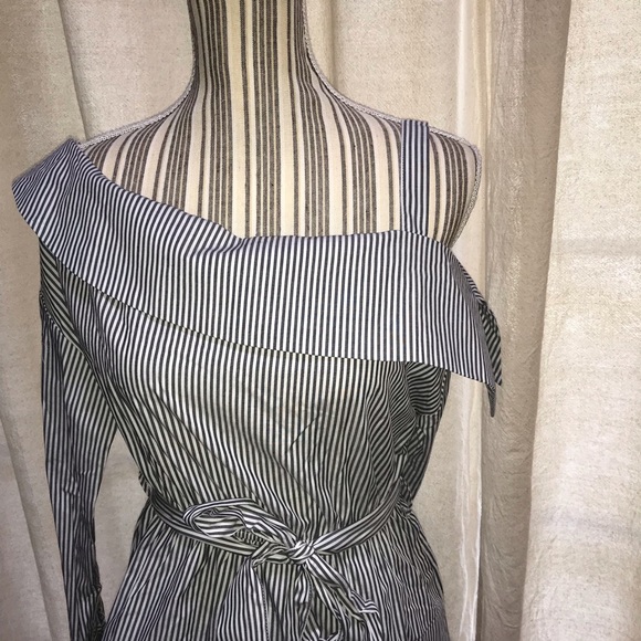 Romeo and Juliet couture size medium shirt originally $130 New with tags - Picture 3 of 9